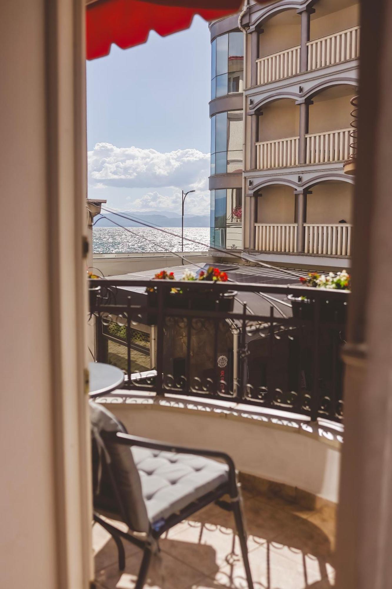 Ammotti Hotel โอครีด ภายนอก รูปภาพ