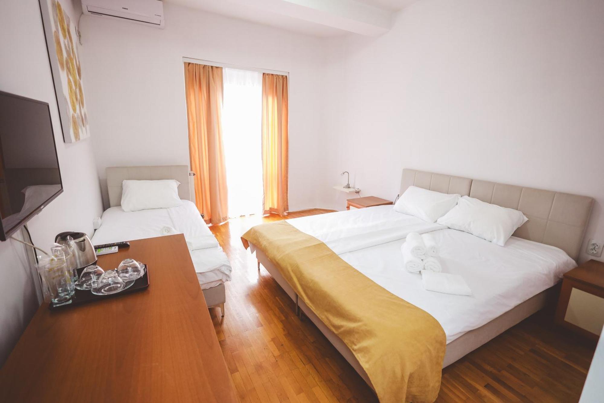 Ammotti Hotel โอครีด ภายนอก รูปภาพ