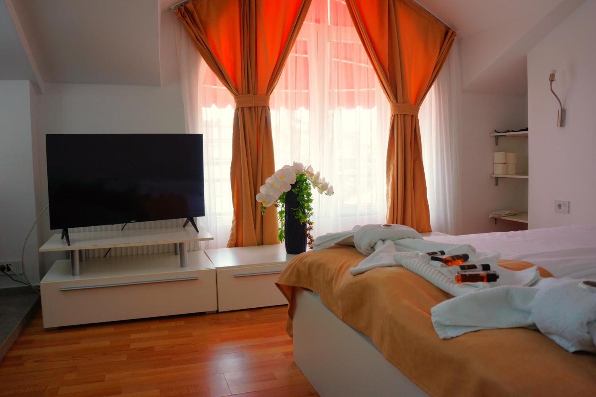 Ammotti Hotel โอครีด ภายนอก รูปภาพ